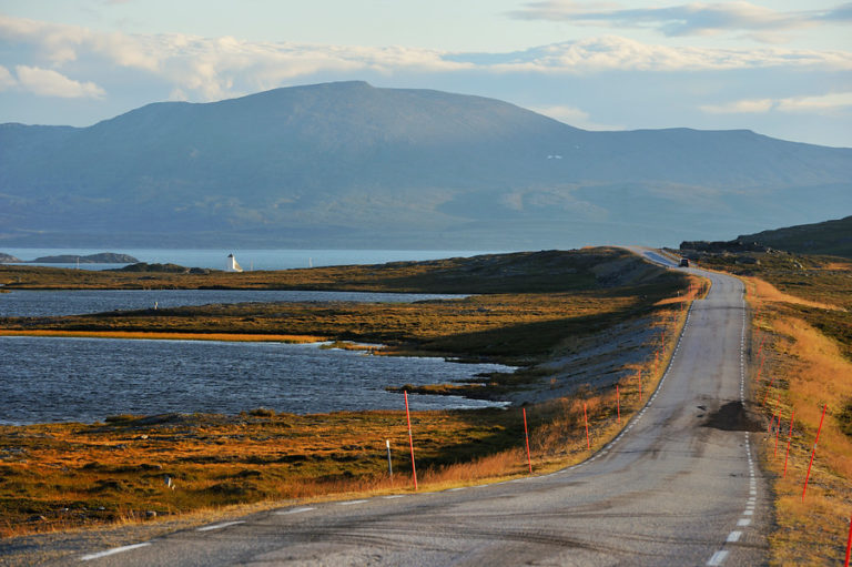 An autumn scene on the route © Jarle Wæhler / Statens vegvesen
